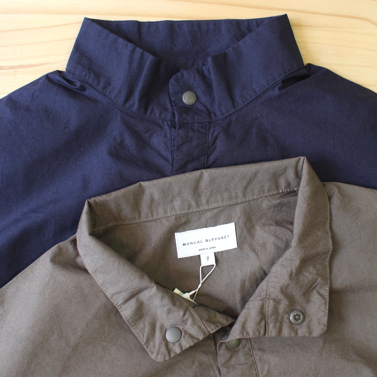MANUAL ALPHABET -
 PULLOVER S/S SHIRT