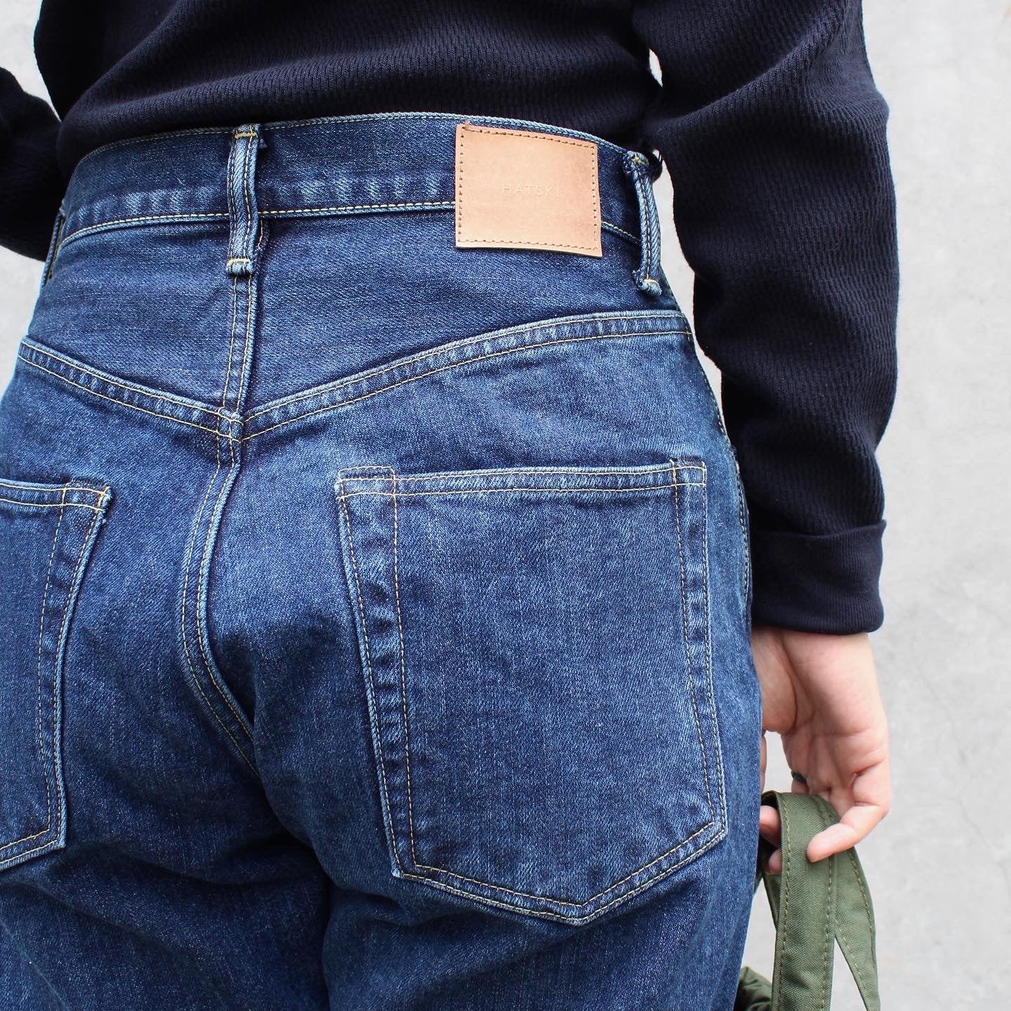 HATSKI - 15.6OZ Loose Tapered Denim (USED BLUE)