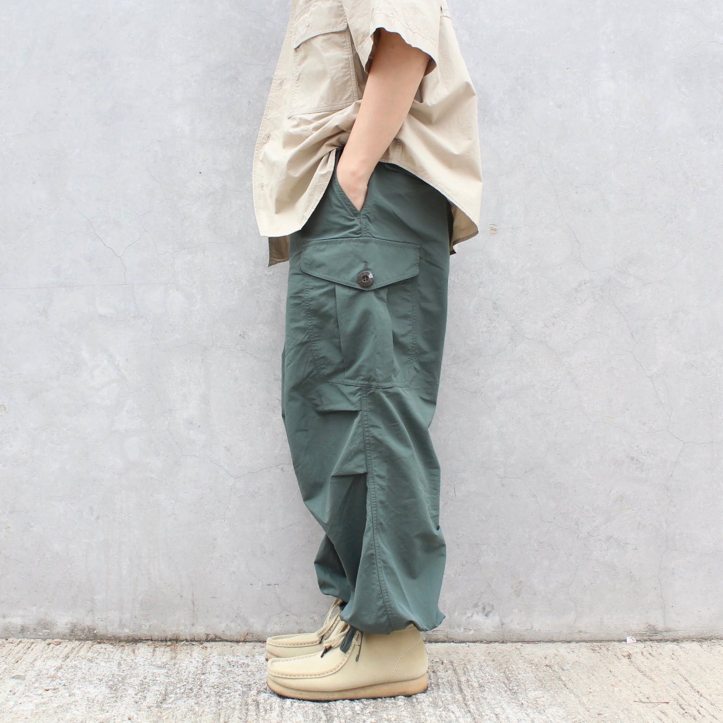 ARMY TWILL -
RIP STOP CARGO PANTS