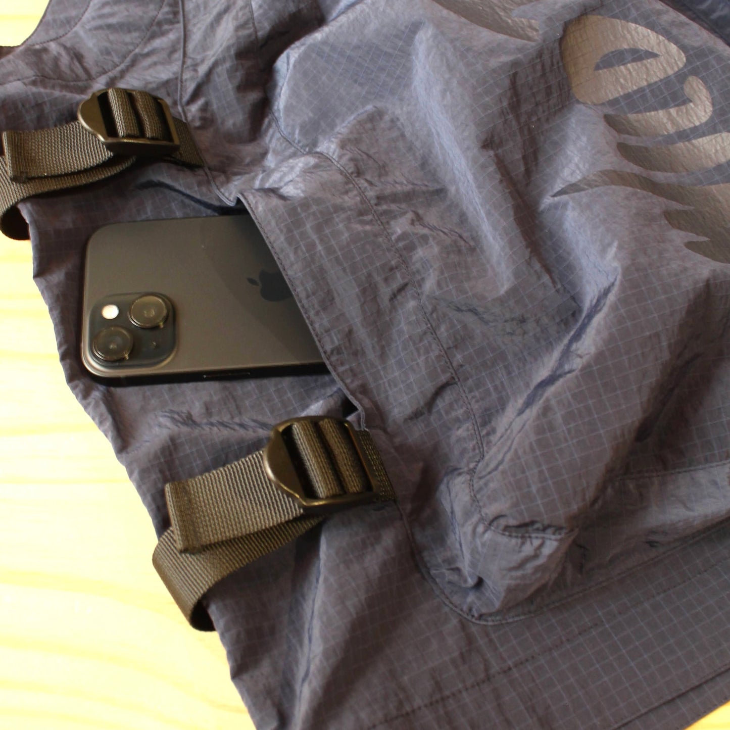 WILD THINGS -
CAMP TOOL BIG POCKET VEST