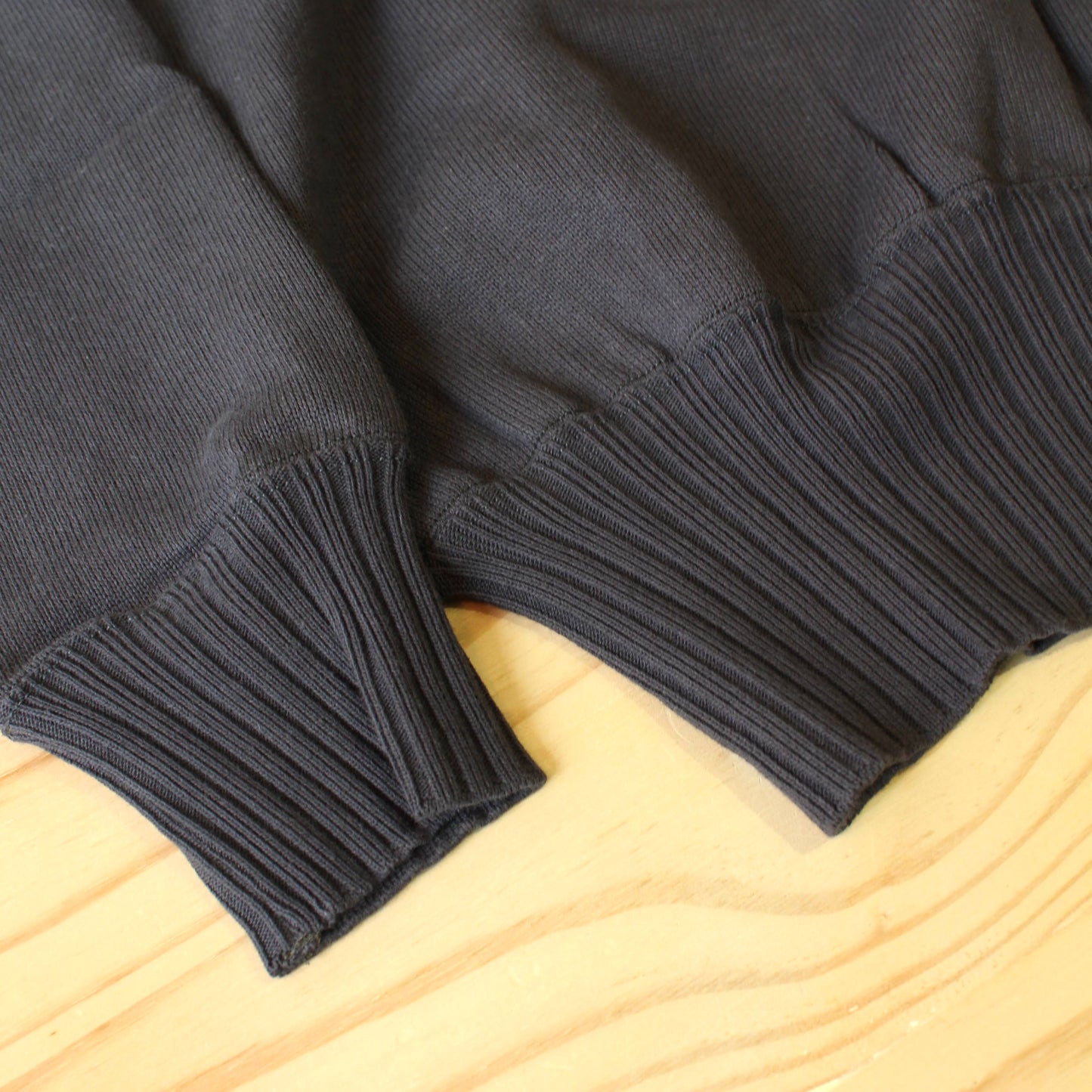 WORKERS - HEAVY COTTON RAGLAN SWEATER