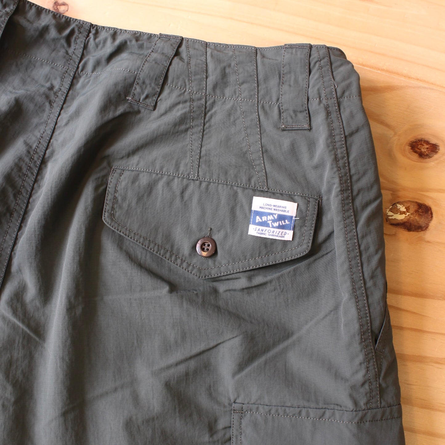 ARMY TWILL -
RIP STOP CARGO PANTS