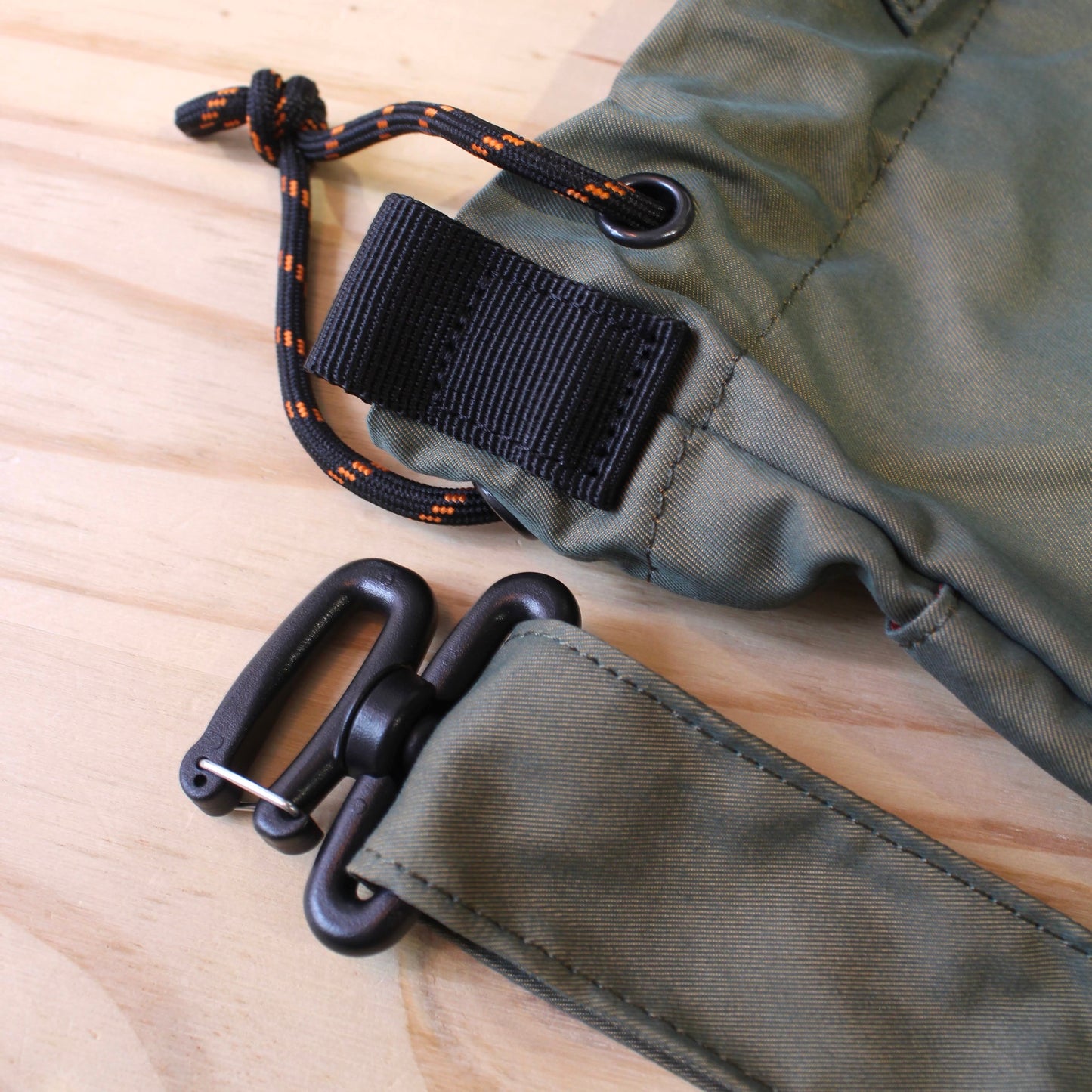 UNIVERSAL OVERALL JAPAN -
 Gabardine 2Way Pouch L
