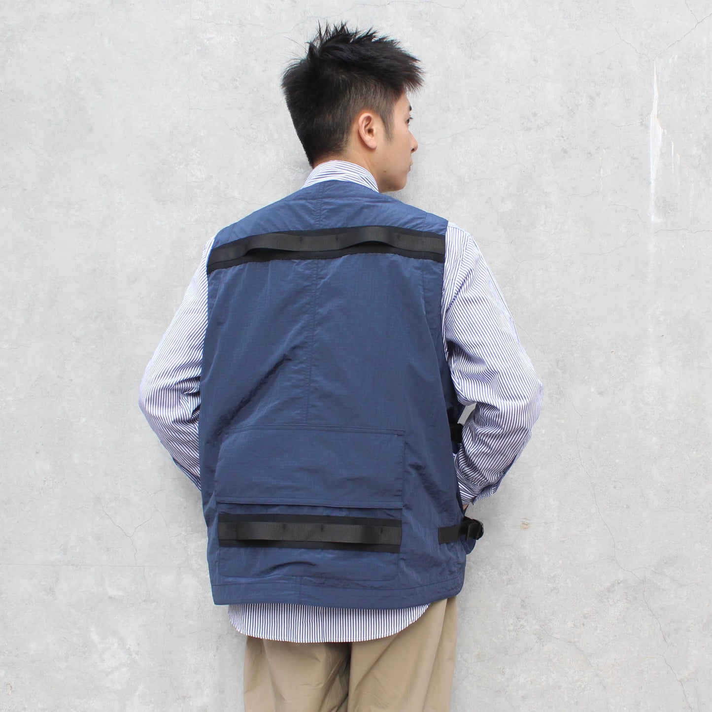 WILD THINGS -
CAMP TOOL BIG POCKET VEST