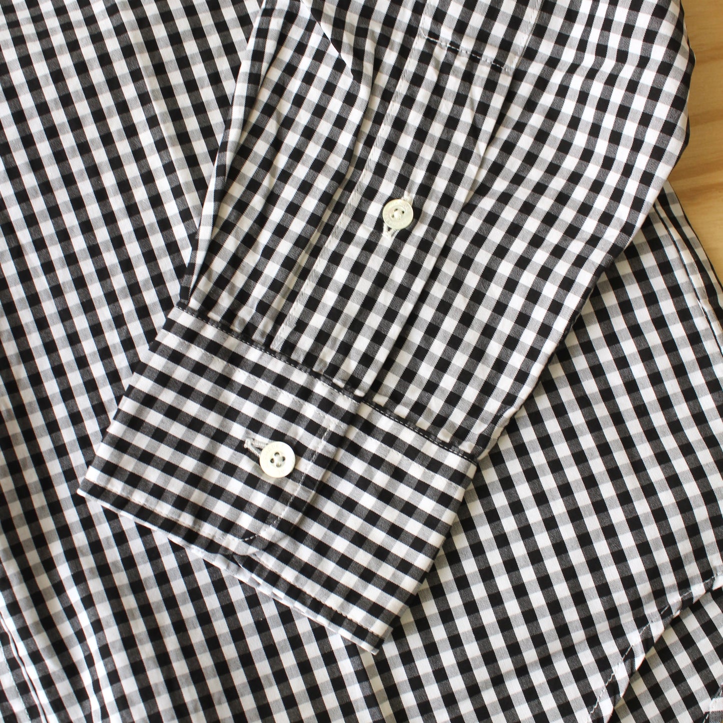 MANUAL ALPHABET -
 GINGHAM SHIRT