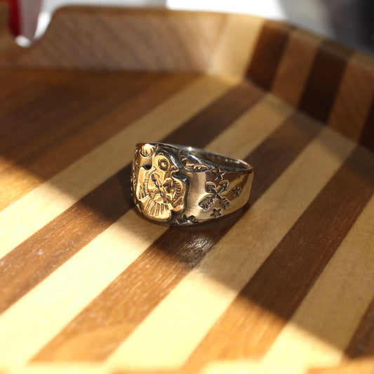 Atease -
 THUNDER BIRD RING