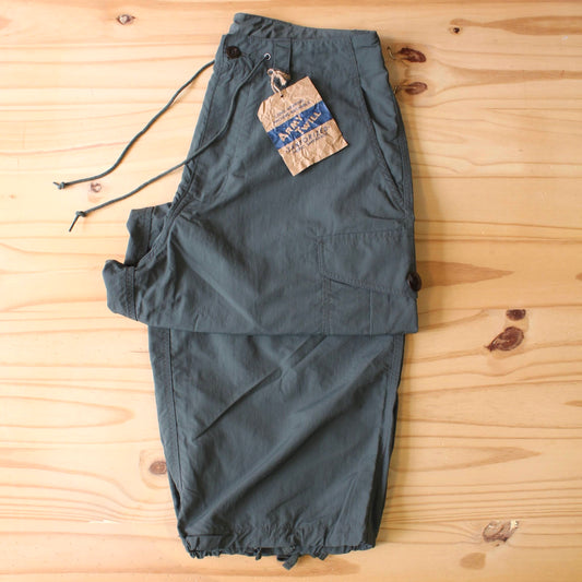 ARMY TWILL -
RIP STOP CARGO PANTS