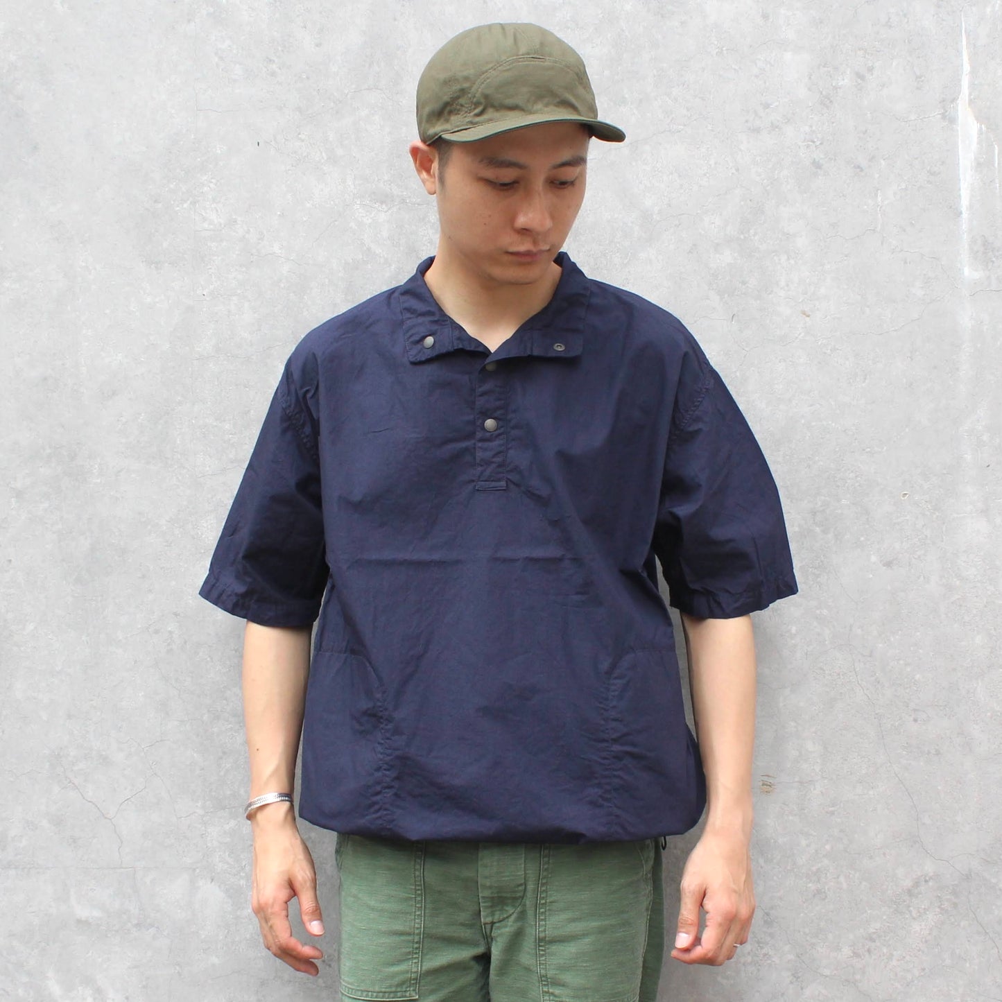 MANUAL ALPHABET -
 PULLOVER S/S SHIRT