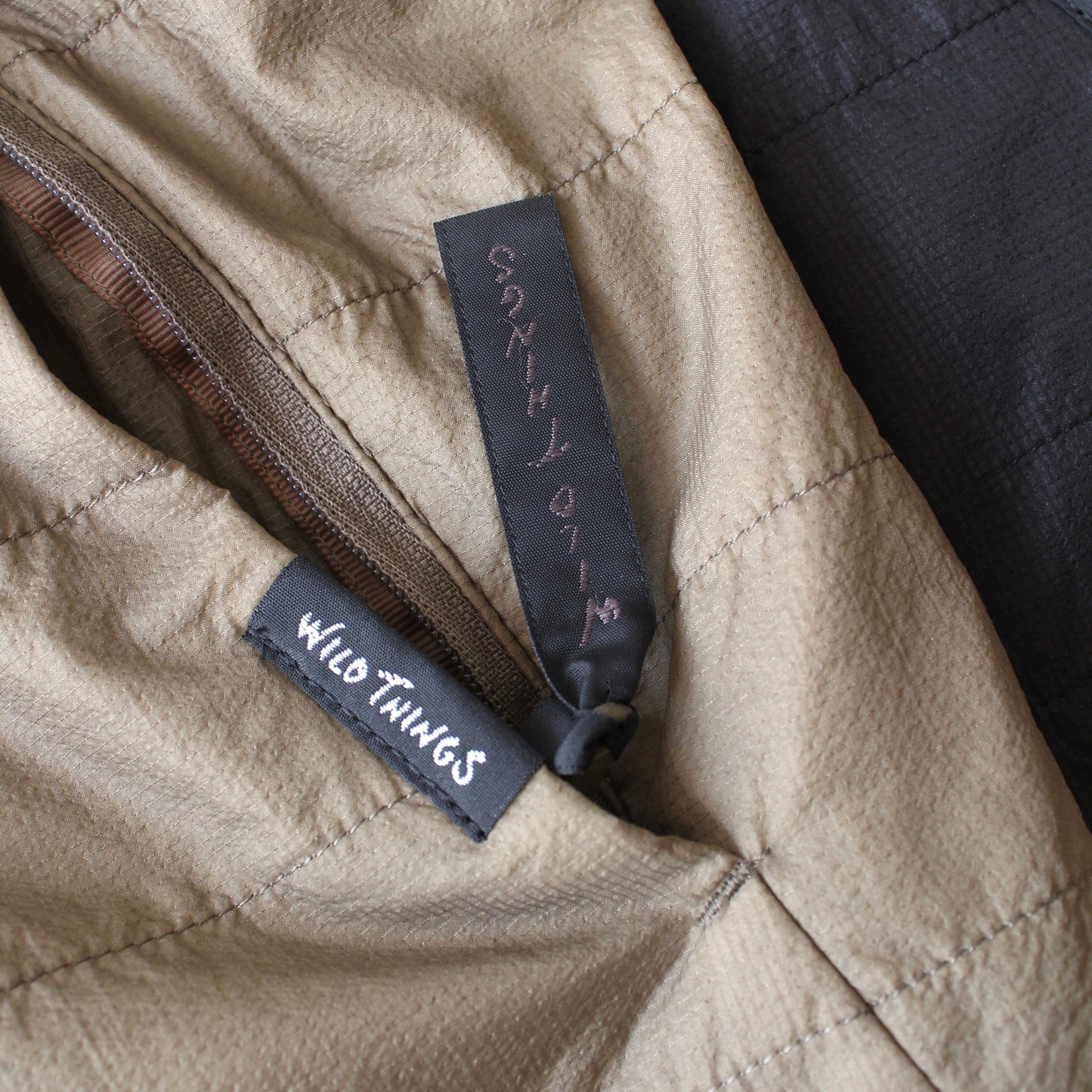 WILD THINGS JAPAN - 
POLARTEC VEST