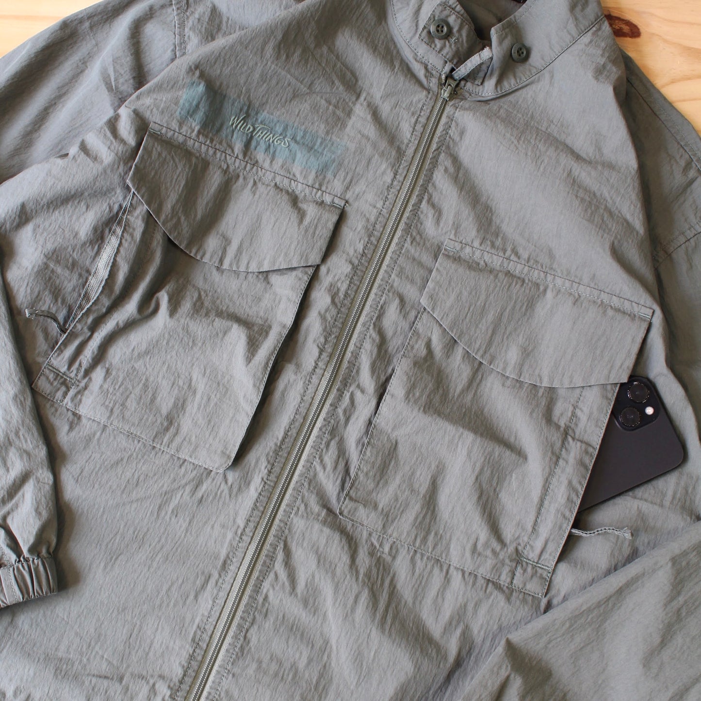 WILD THINGS JAPAN -
G-8 TRACK JACKET FADE EFFECT LOGO