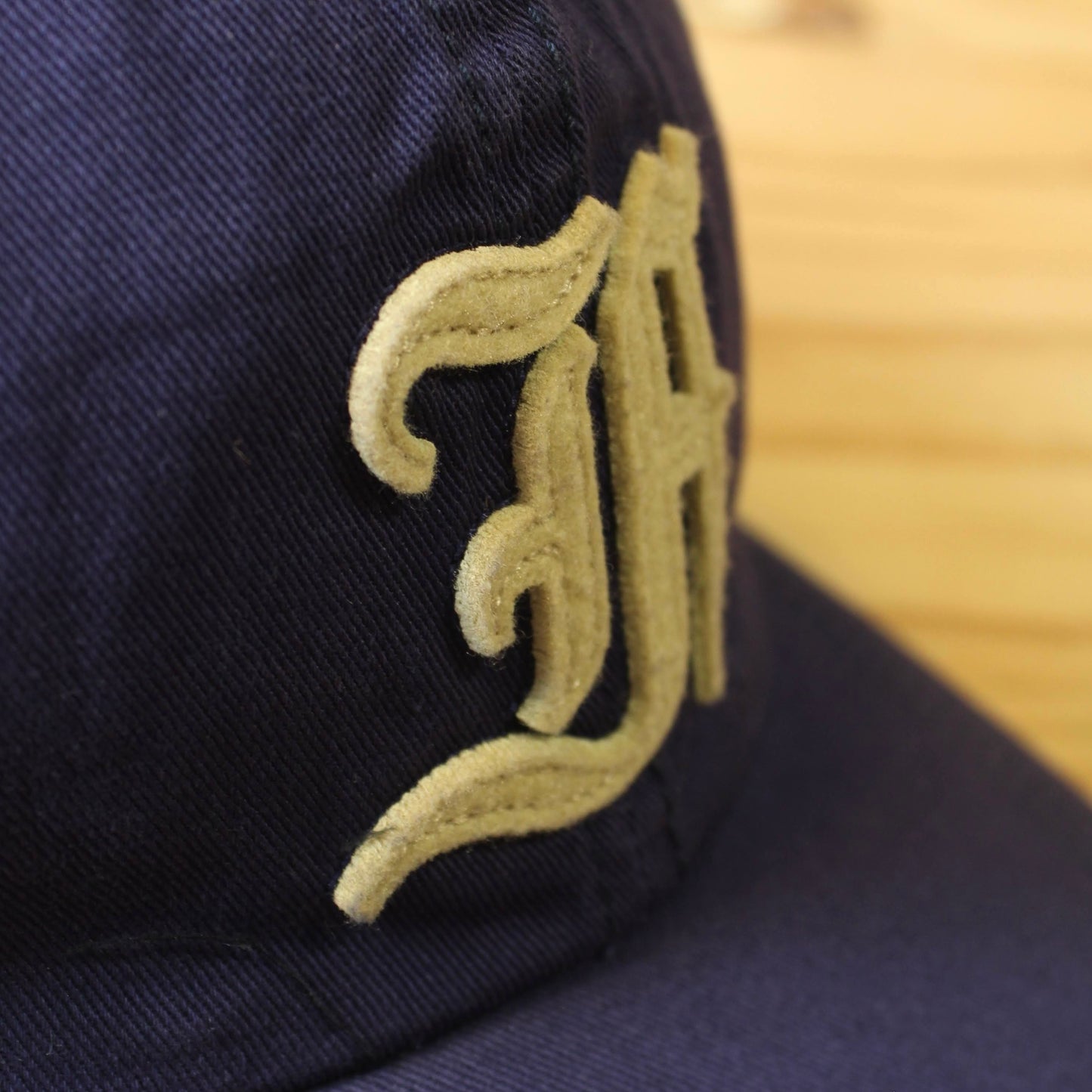 FELCO -
 TWILL STONE WASHED BB “F” FELT CAP