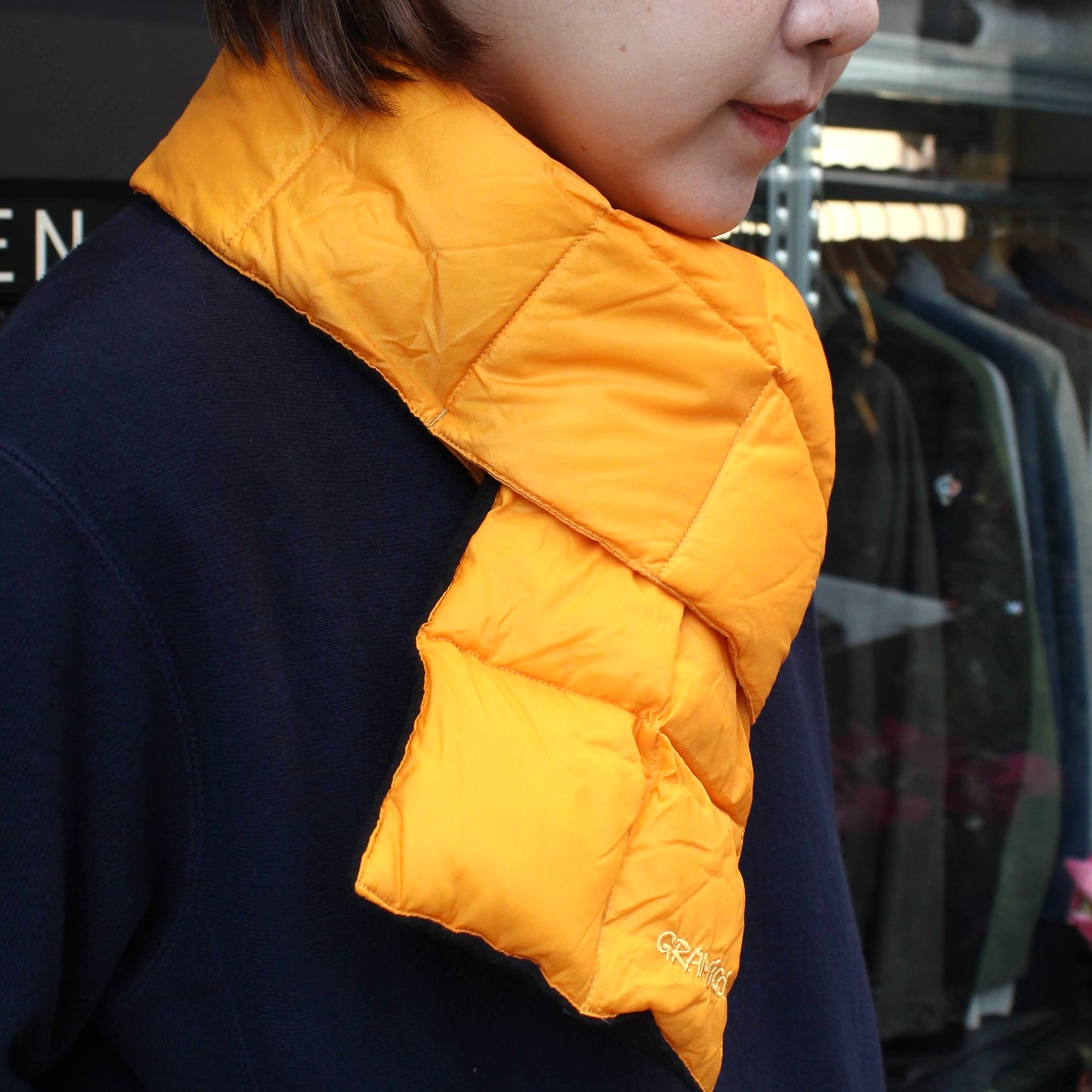 GRAMICCI × TAION
 INNER DOWN SCARF