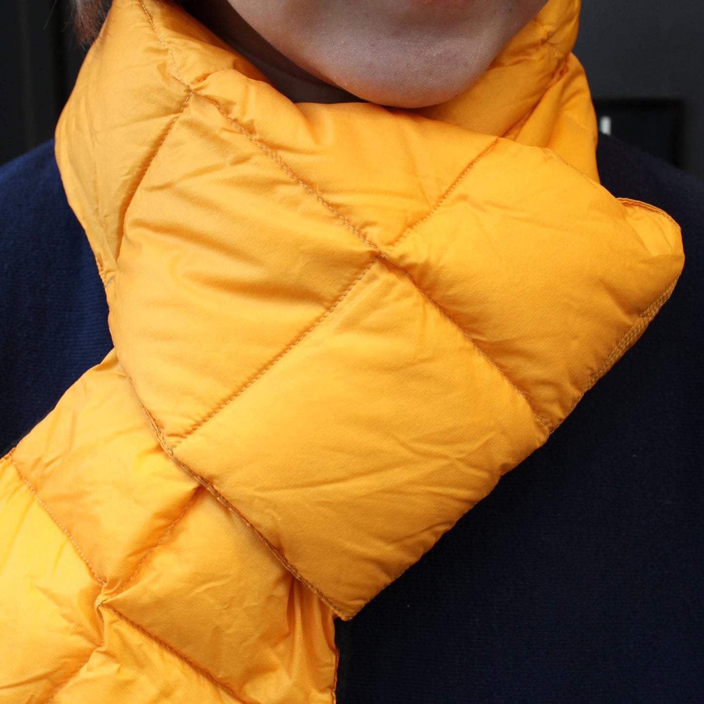 GRAMICCI × TAION
 INNER DOWN SCARF