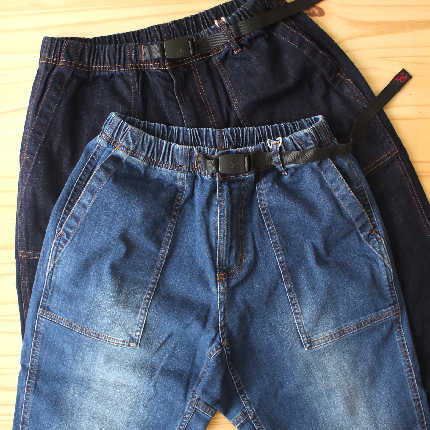 GRAMICCI - 
LOOSE TAPERED DENIM PANTS
