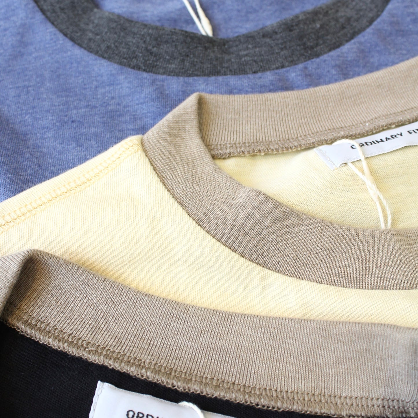 ORDINARY FITS -
RINGER TEE