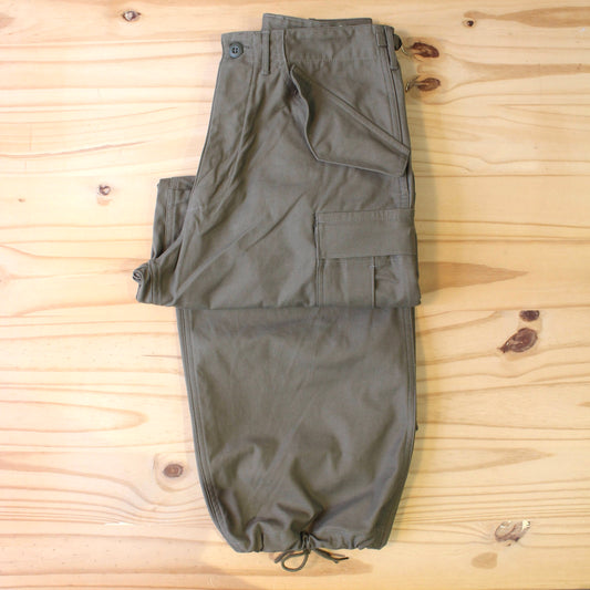 WORKERS -
M-65 TROUSERS COTTON NYLON SATEEN