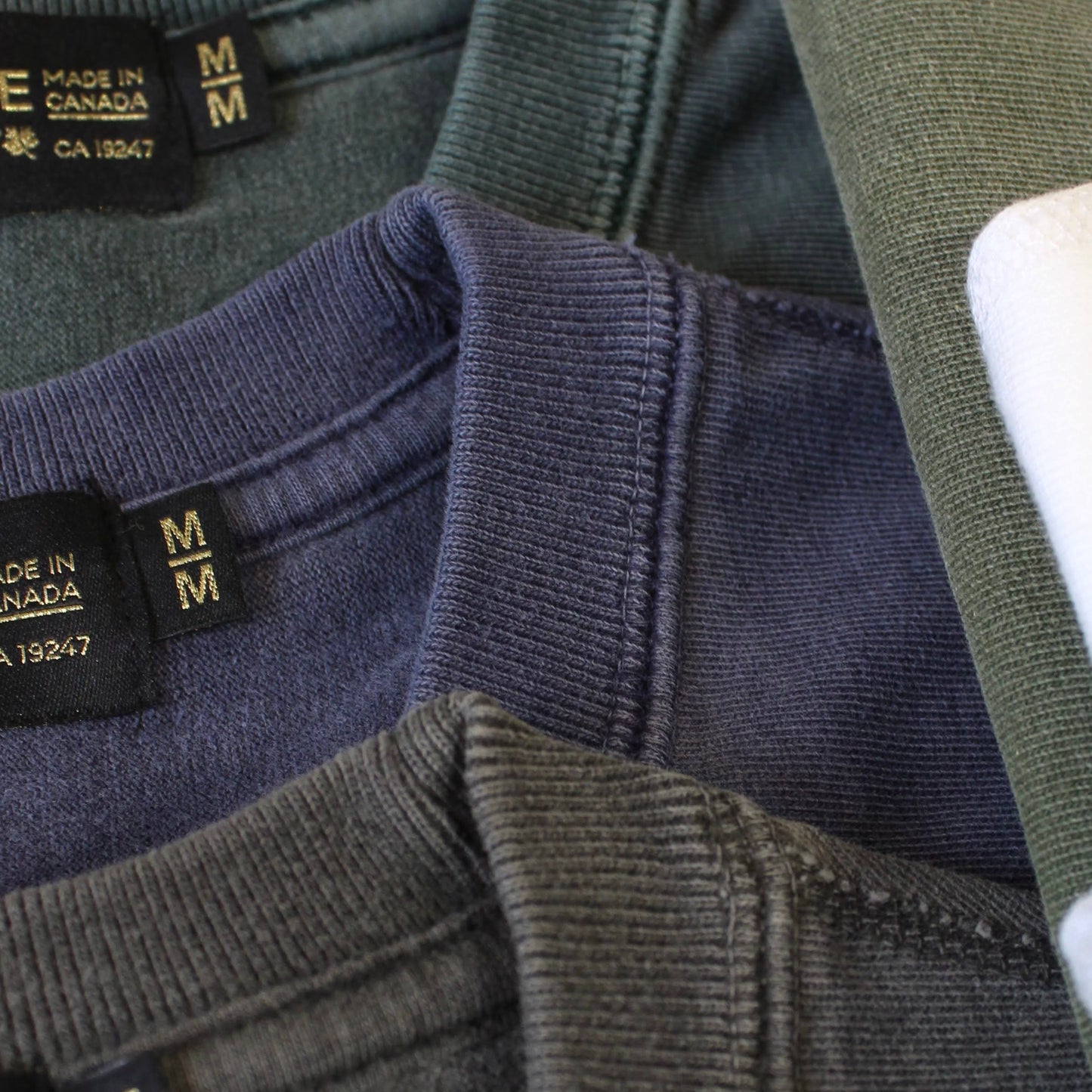 REDWOOD CLASSICS -
 PEARY S/S POCKET TEE
 GARMENT DYE