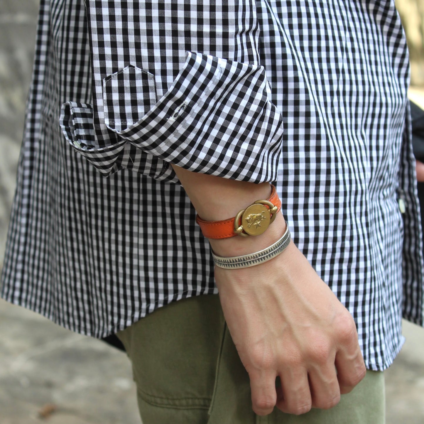 MANUAL ALPHABET - 
GINGHAM SHIRT