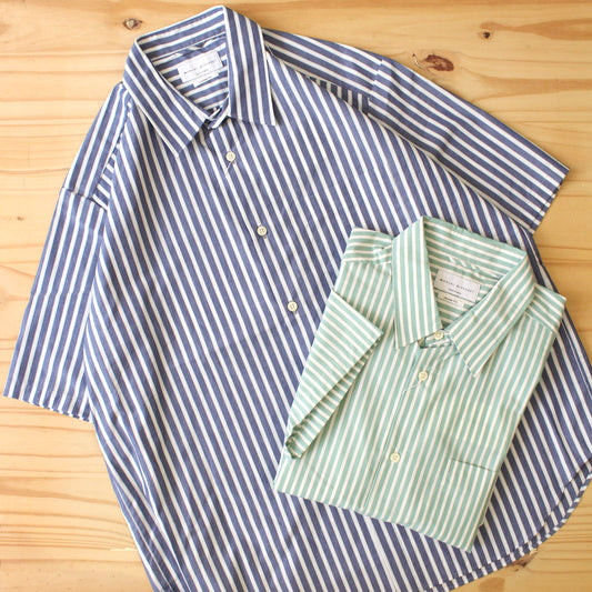 MANUAL ALPHABET - 
POPLIN STRIPE LOOSE FIT S/S SHIRT