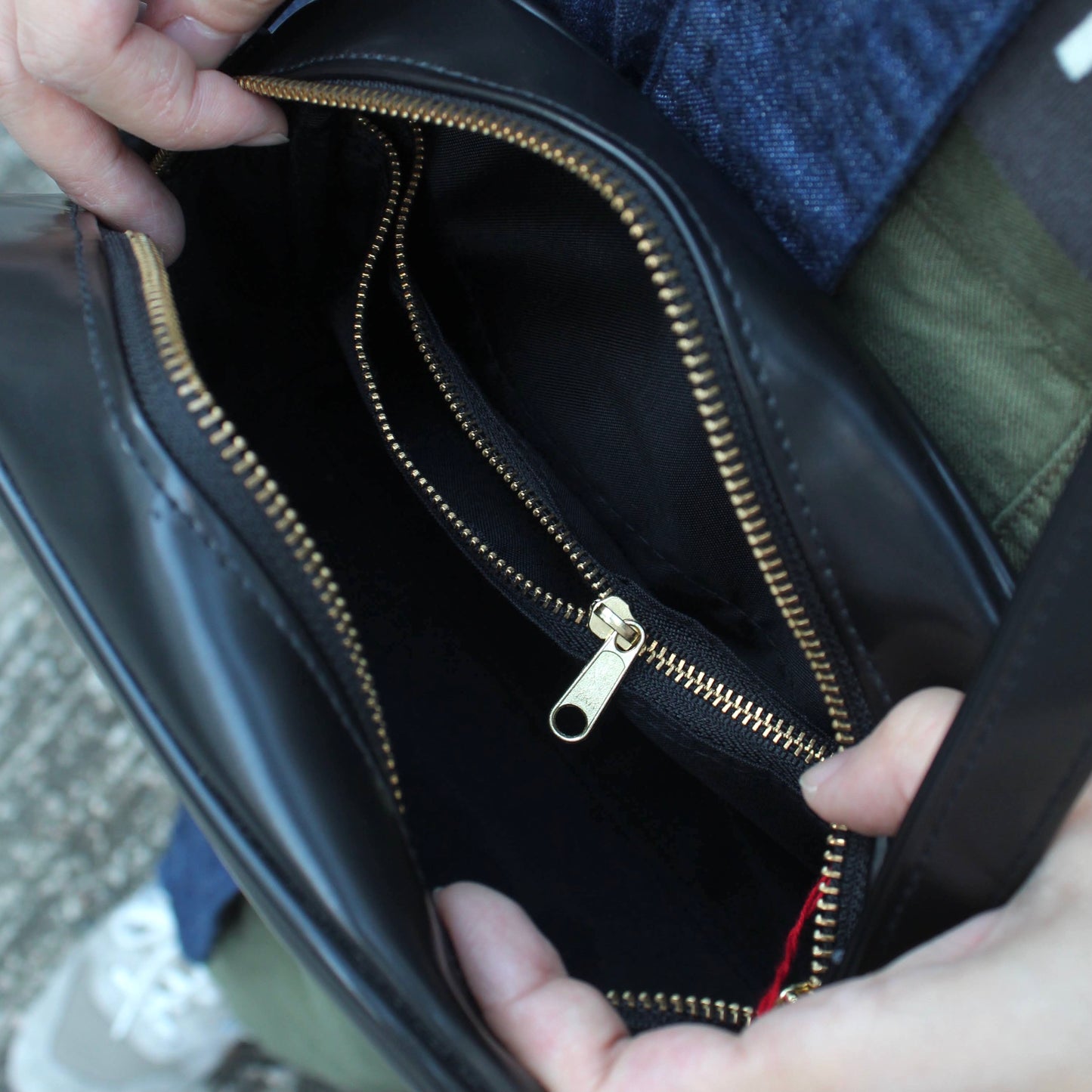CLASKA Gallery & Shop “DO” - ARCH SHOULDER BAG