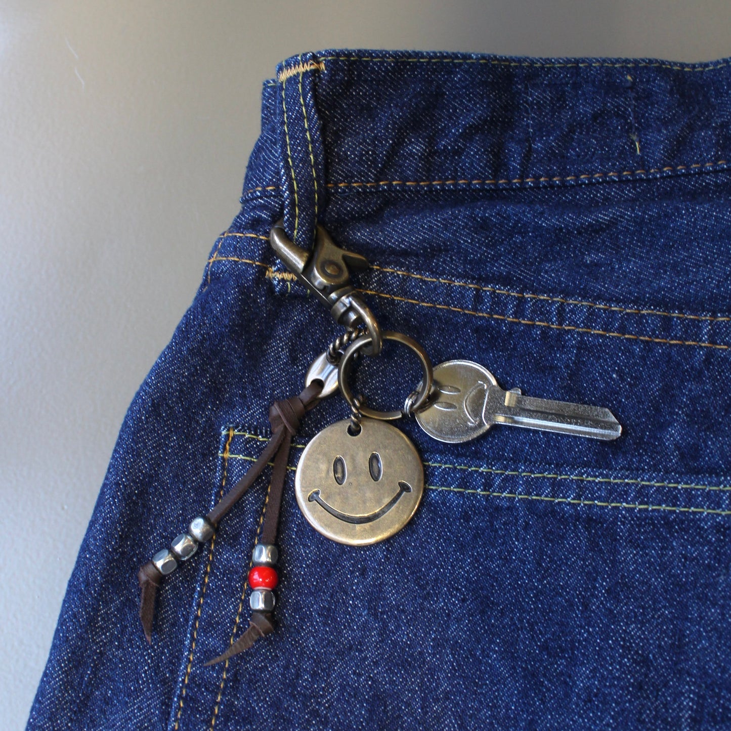 Atease - SMILE KEY HOLDER