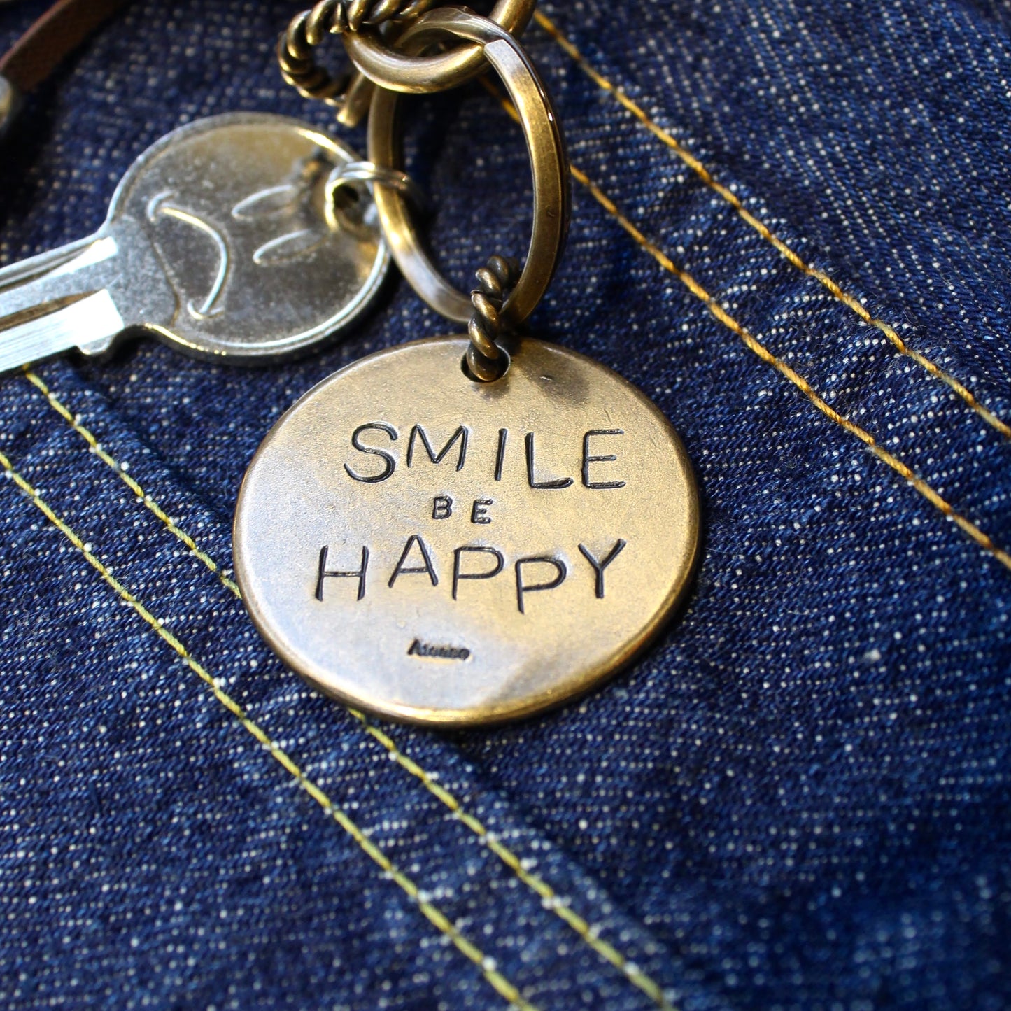 Atease - SMILE KEY HOLDER