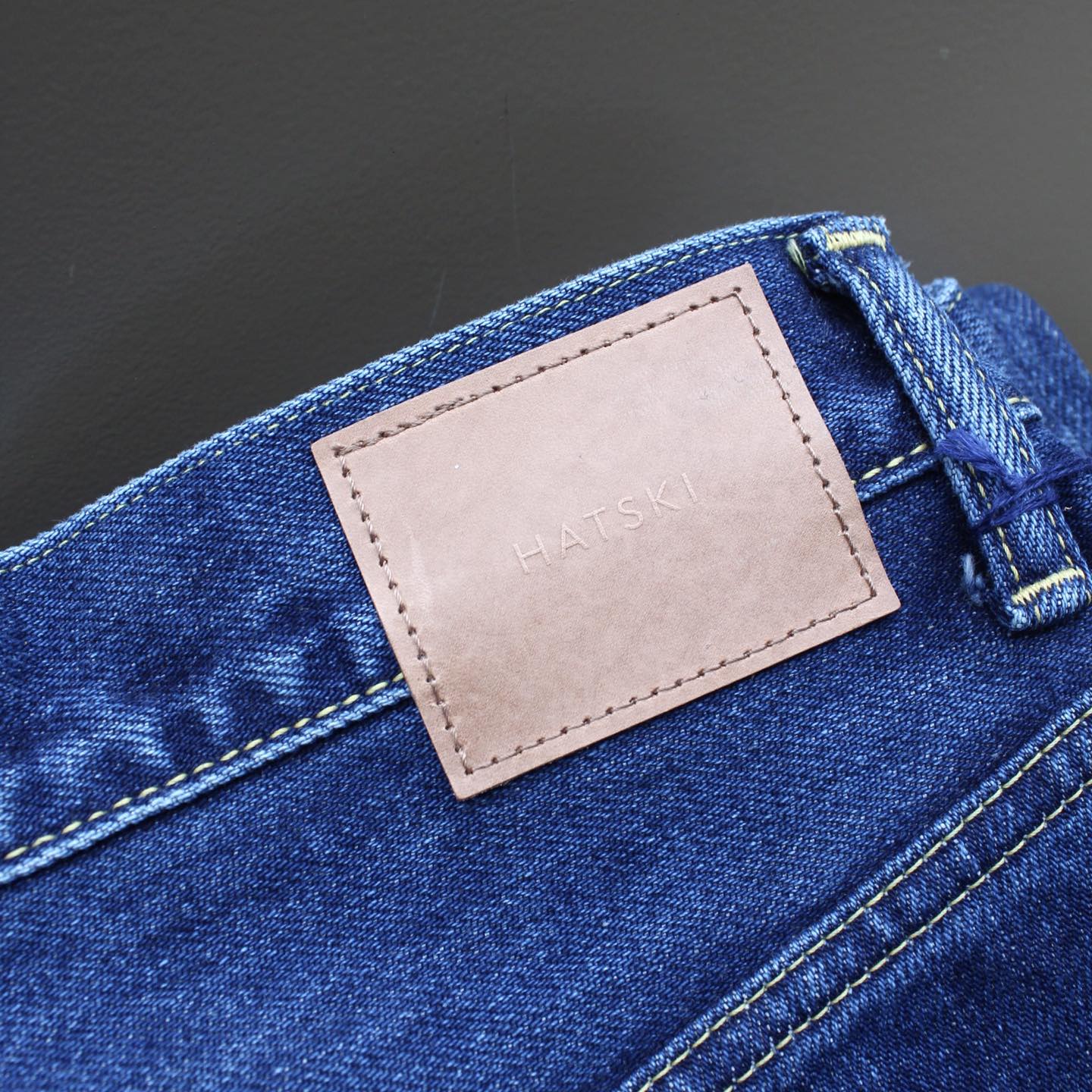 HATSKI - 15.6OZ Wide Tapered Denim (USED BLUE)