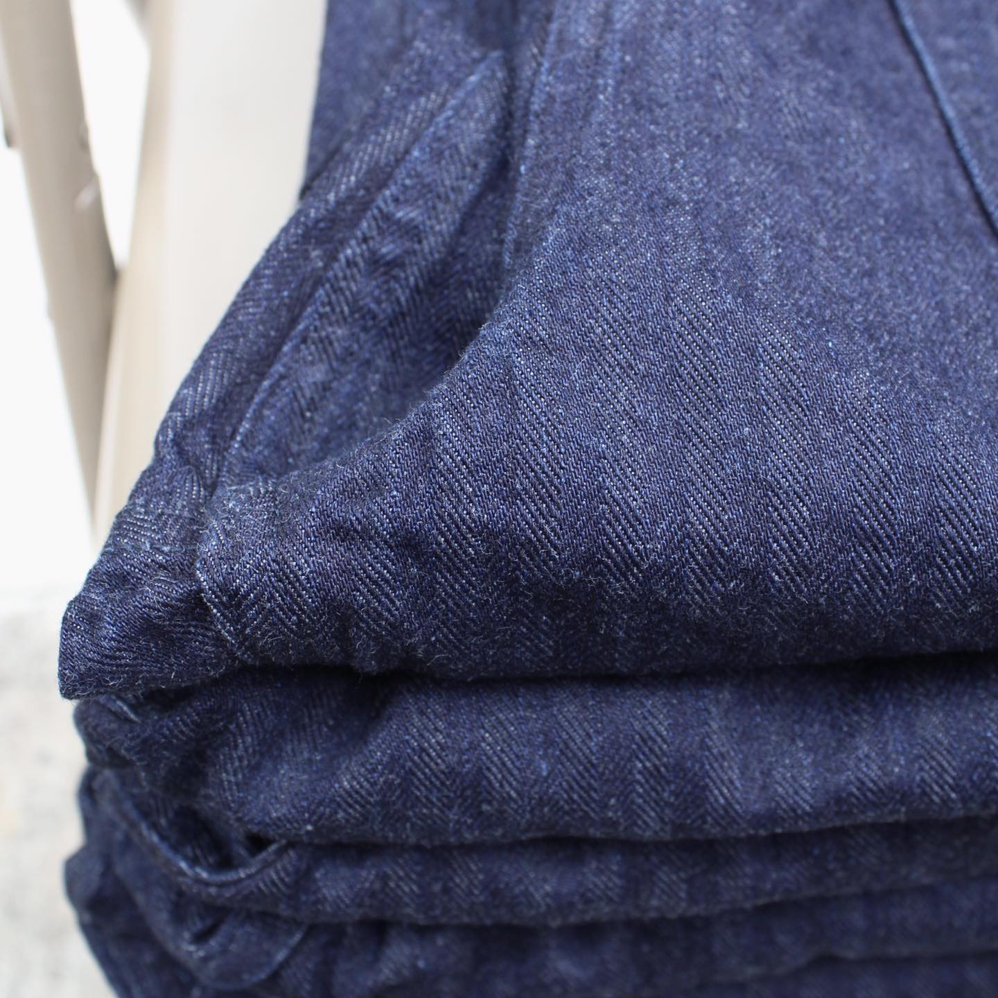 Ordinary Fits - HERRINGBONE INDIGO BAKER PANTS