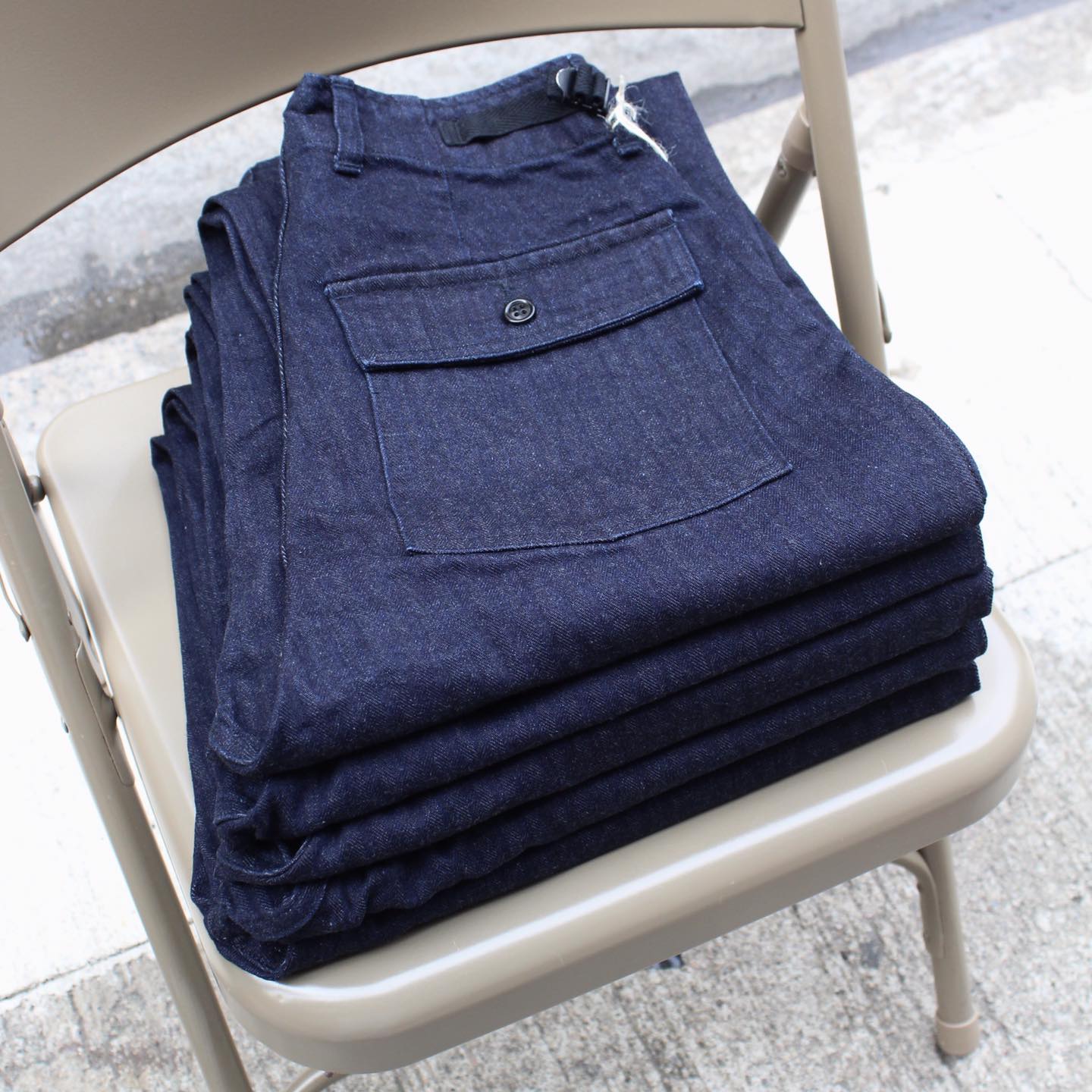 Ordinary Fits - HERRINGBONE INDIGO BAKER PANTS