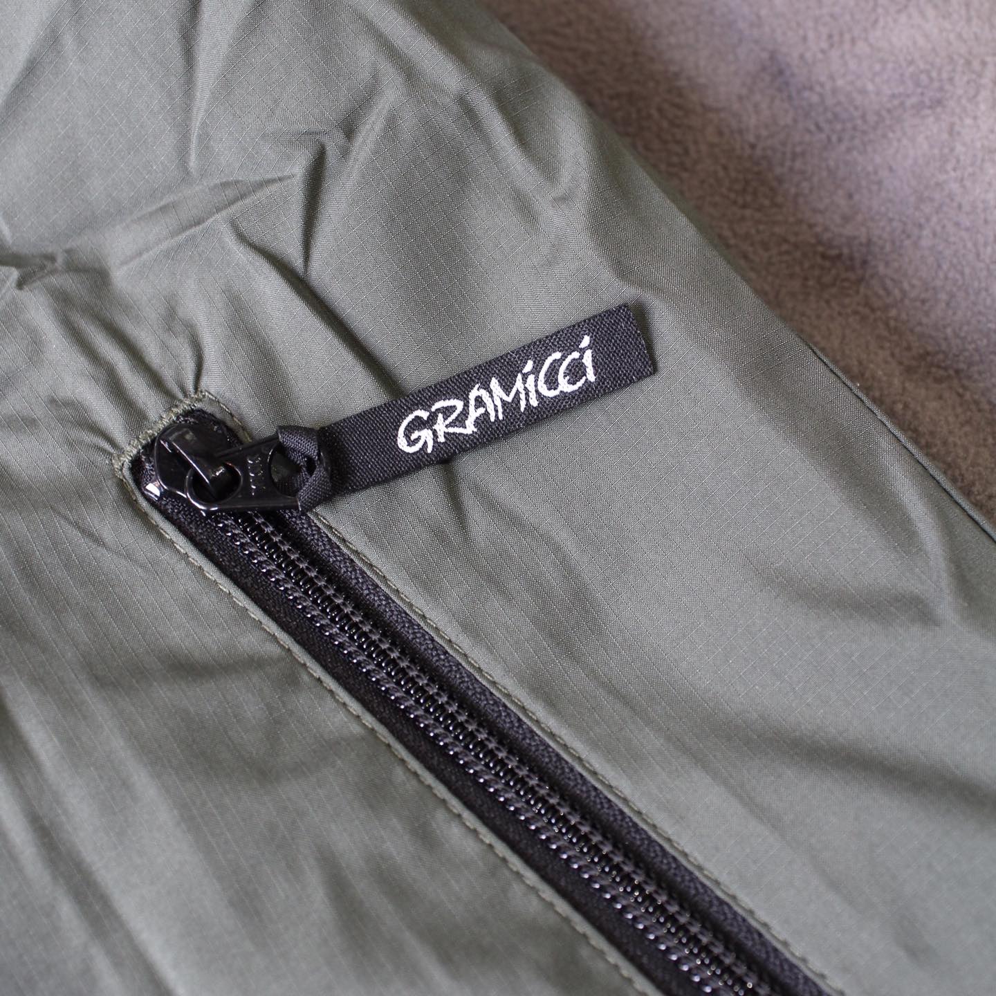 GRAMICCI - OUTDOOR REVERSIBLE VEST(雙面穿著)