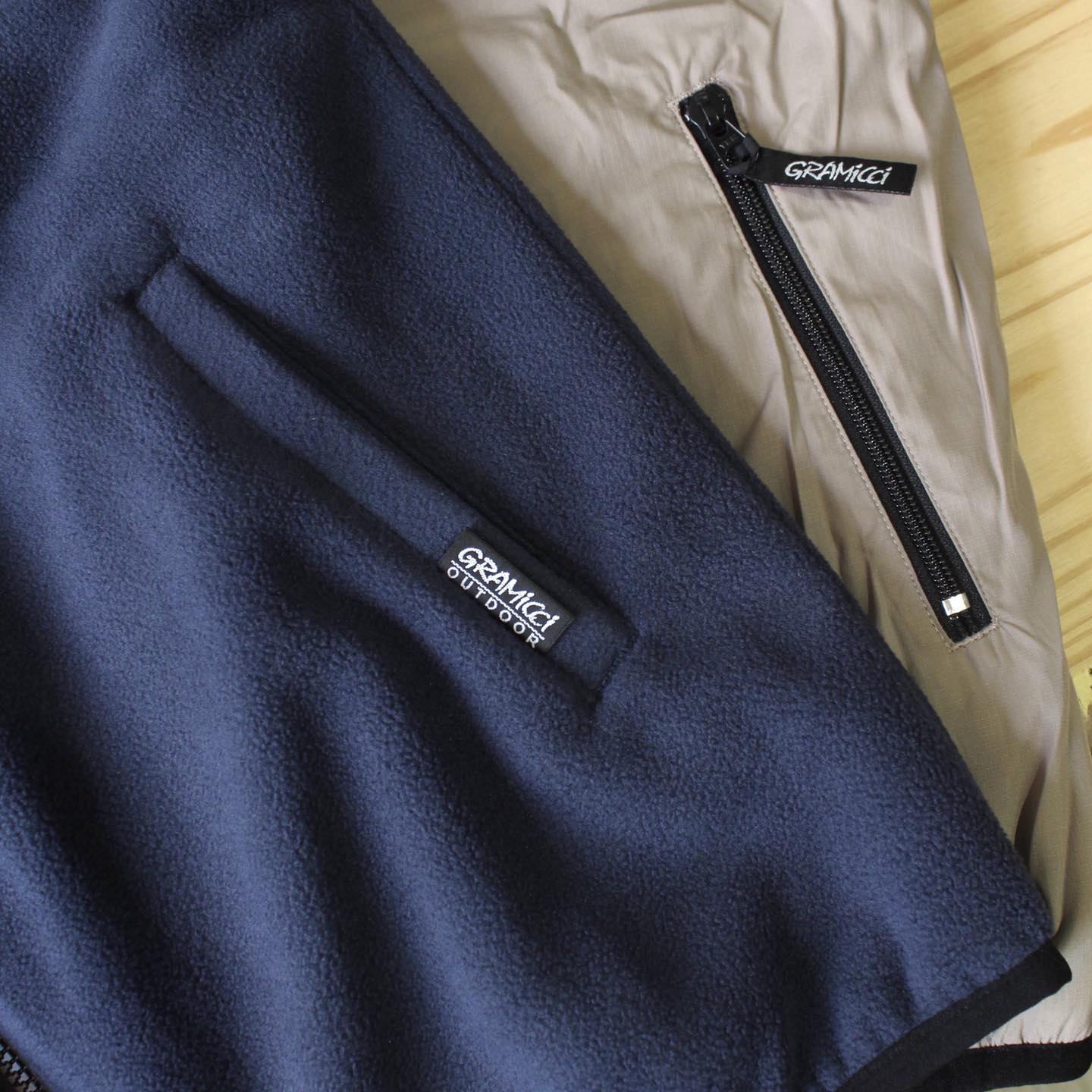GRAMICCI - OUTDOOR REVERSIBLE VEST(雙面穿著)