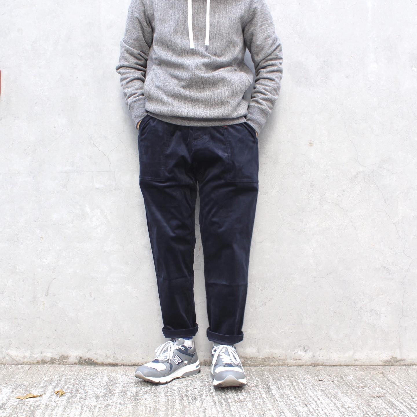 GRAMICCI - CORDUROY LOOSE TAPERED PANTS
