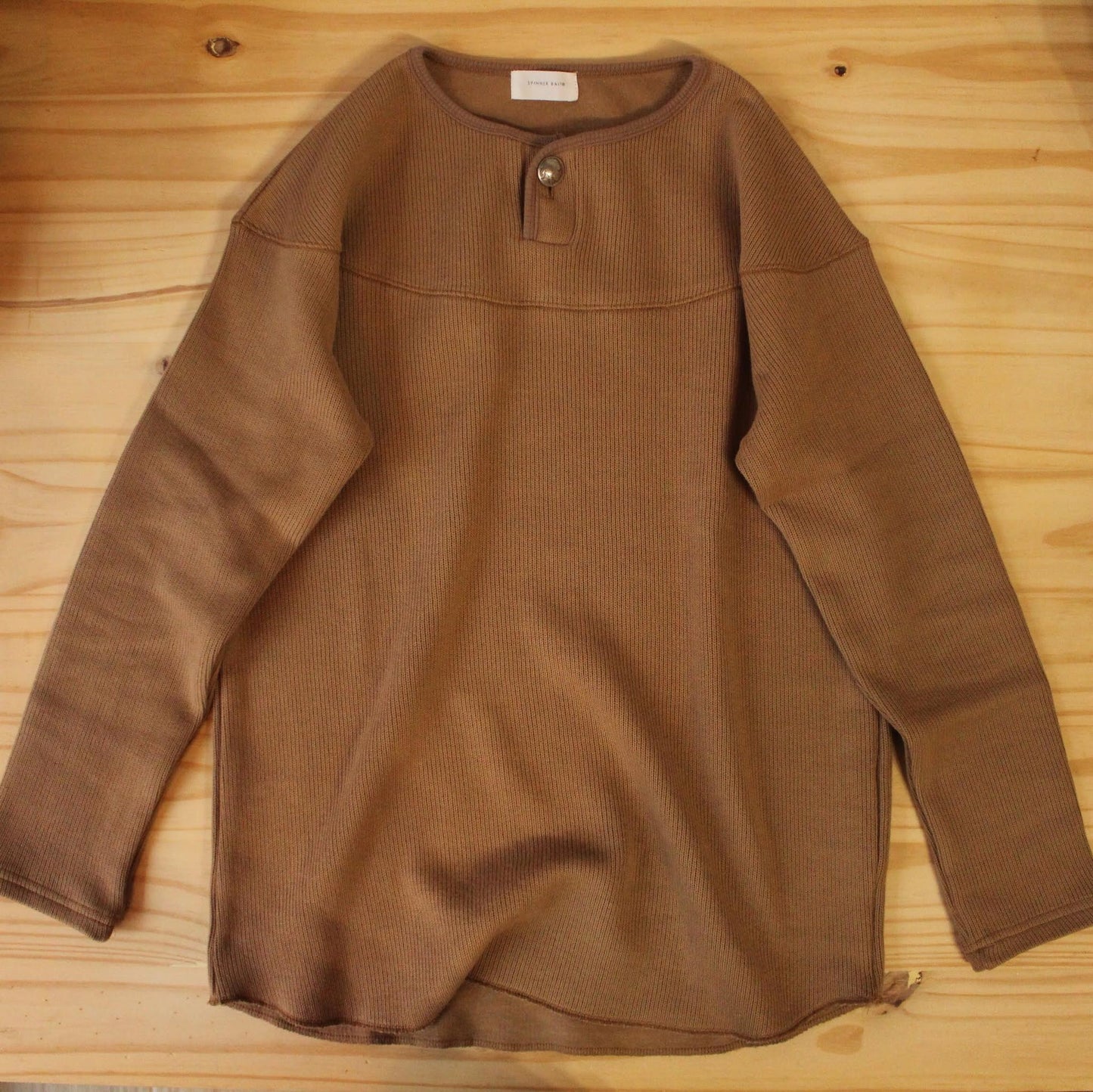 SPINNER BAIT - Concho Henley Neck