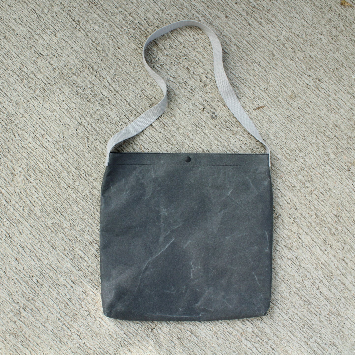 和紙Pa Pack by Kiruna - Pa Pack Shoulder Bag(Black)