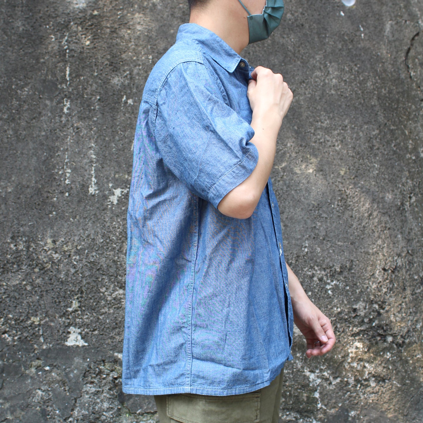 Or Slow - LOOSE FIT S/S CHAMBRAY SHIRT